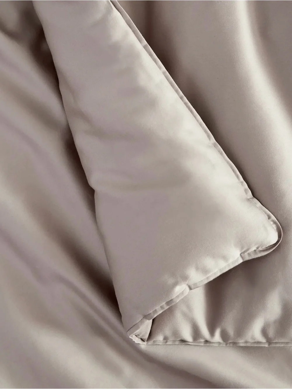 Quince NWOT Organic Cotton Sateen Comforter in Stone Full/Queen